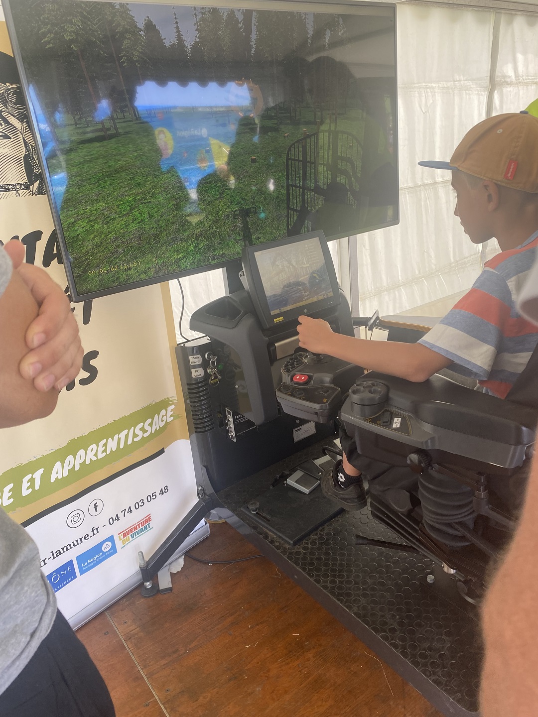 Simulateur à disposition pour les personnes souhaitant s'initier
